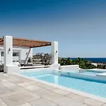 Anema Boutique & Santorini 4* Vourvoúlos