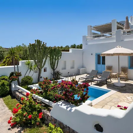 Anema Boutique & Santorini Vourvoulos