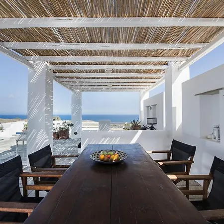 Anema Boutique & Santorini 4*
