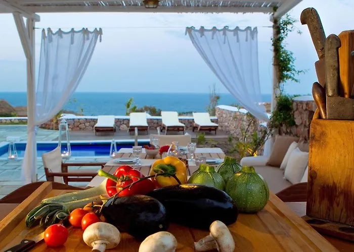 Anema Boutique & Santorini Otel 4*