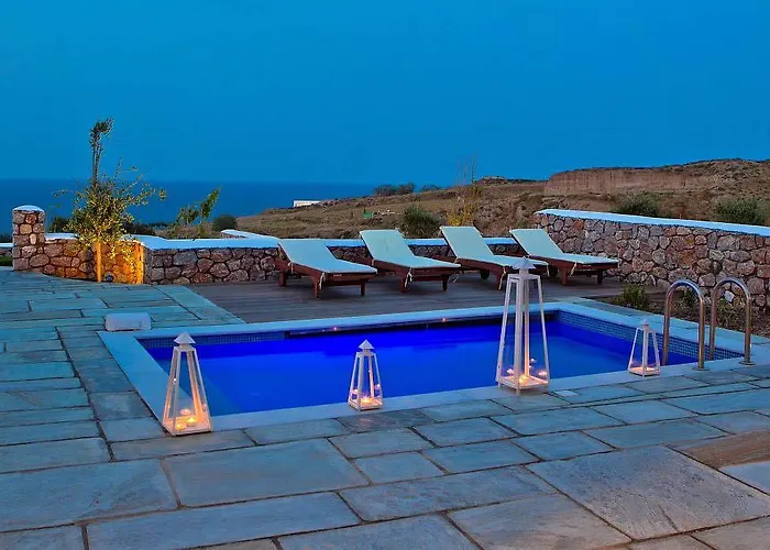 Anema Santorini Luxury Suites&villas Hotel 4*