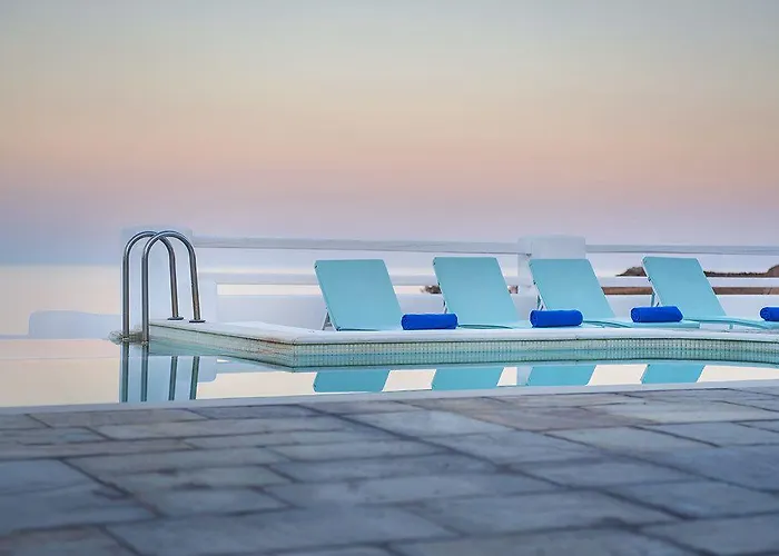 Anema Boutique & Santorini Hotel Vourvoúlos