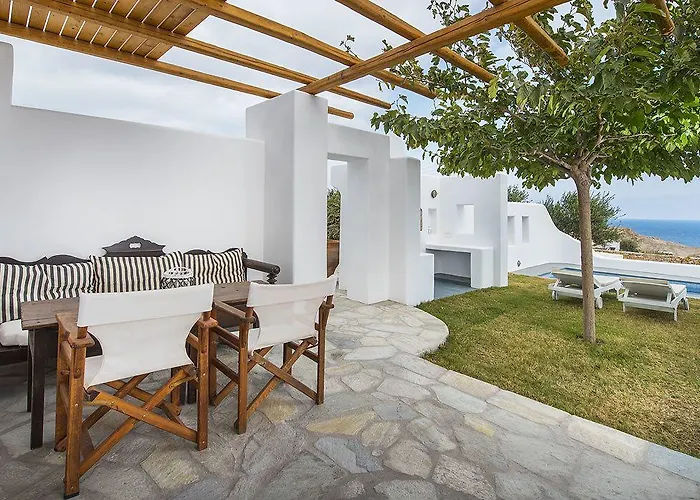 Anema Boutique & Santorini Otel Vourvoúlos