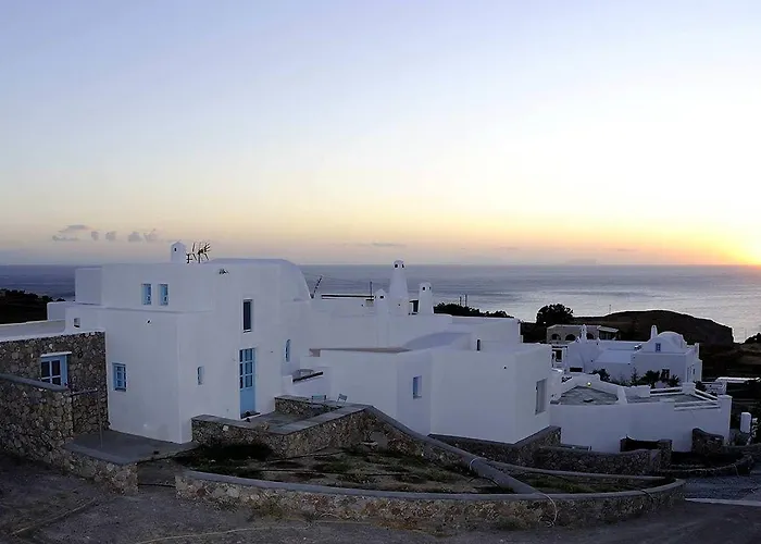 Anema Boutique & Santorini Otel Vourvoúlos