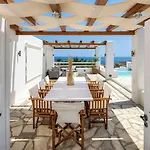 Anema Boutique & Santorini מלון 4*