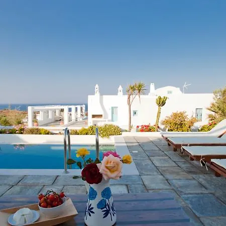 Anema Boutique & Santorini