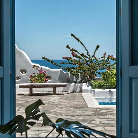 Anema Boutique & Santorini 4* Vourvoulos