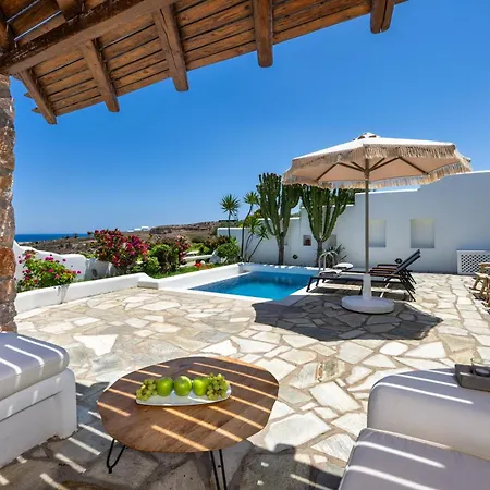 Hotel Anema Boutique & Santorini 4*