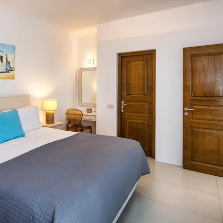 Anema Boutique & Santorini Hotel