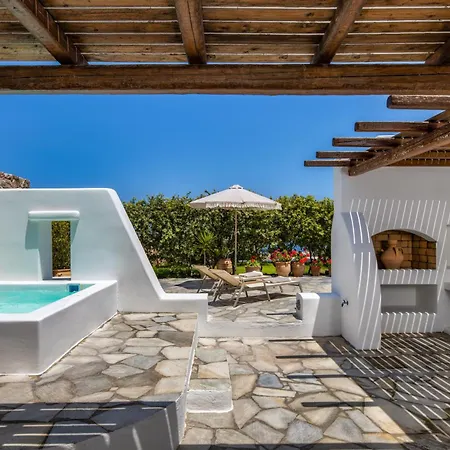 Anema Boutique & Santorini Vourvoulos