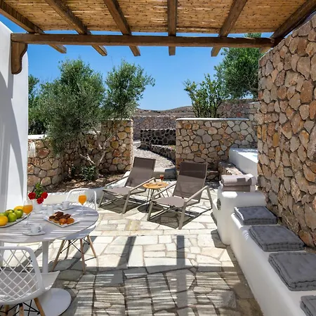 Anema Boutique & Santorini Hotel