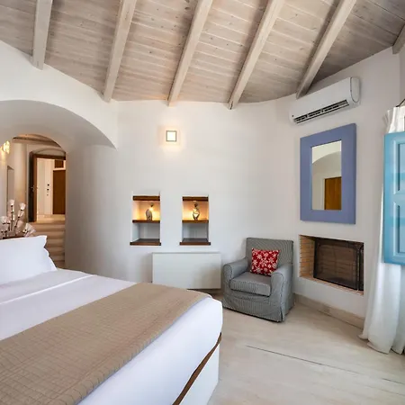 Hotel Anema Boutique & Santorini 4*