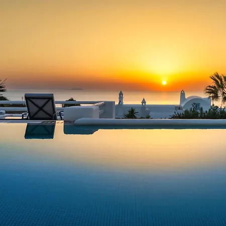 Anema Boutique & Santorini