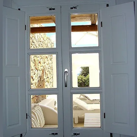 Anema Boutique & Santorini Hotel Vourvoúlos