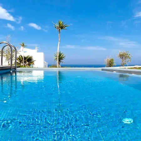 Anema Boutique & Santorini 4*