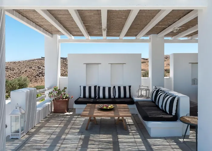 Anema Boutique & Santorini