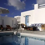 Anema Boutique & Santorini 4* Vourvoúlos