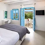 Anema Boutique & Santorini Vourvoúlos