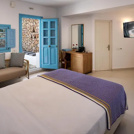 Anema Boutique & Santorini Vourvoúlos