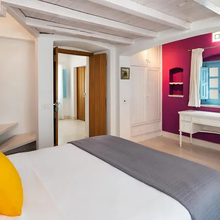 Anema Boutique & Santorini 4* Vourvoúlos