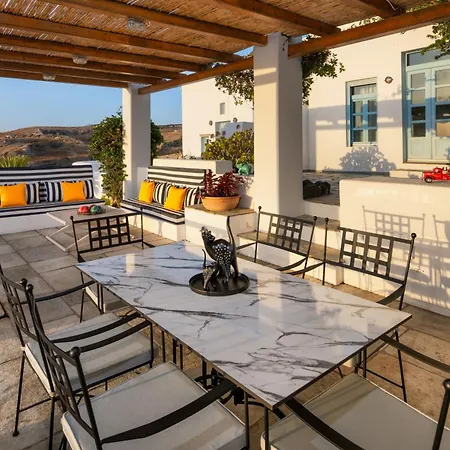 Anema Boutique & Santorini Hotel 4*